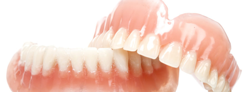 ACRYLIC DENTURE  FULL FRONT SET